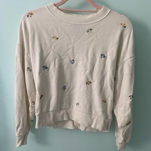 Gap flower embroidered sweatshirt